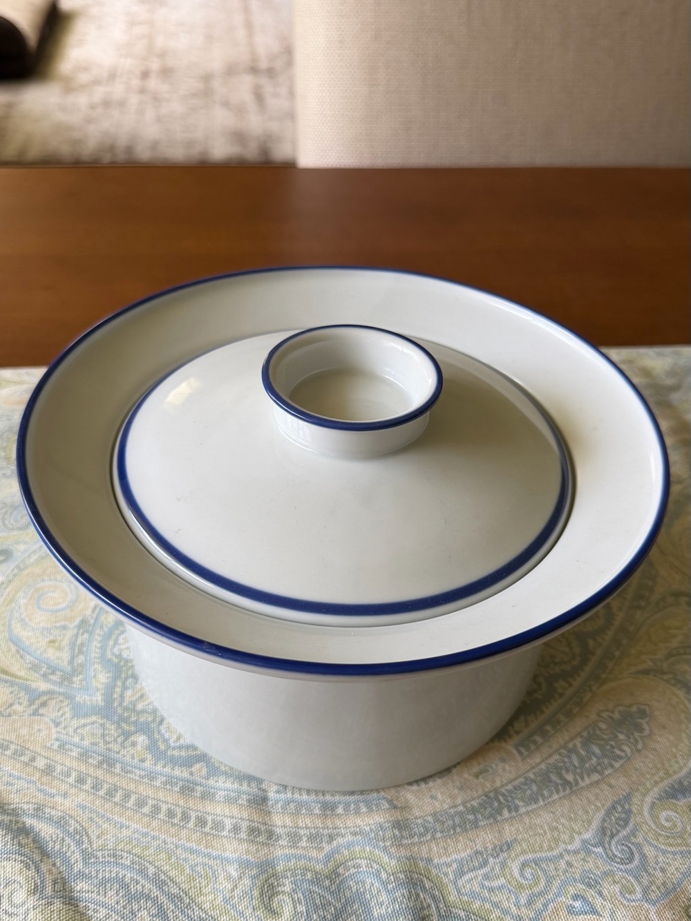 Dansk White and Blue Rim Ceramic 1.5 QT Covered Dish